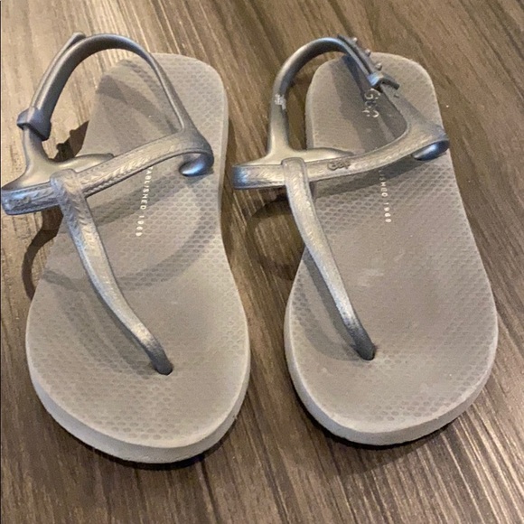 Girls size 2 & 3 flip-flops sandals rhinestone - Picture 4 of 4